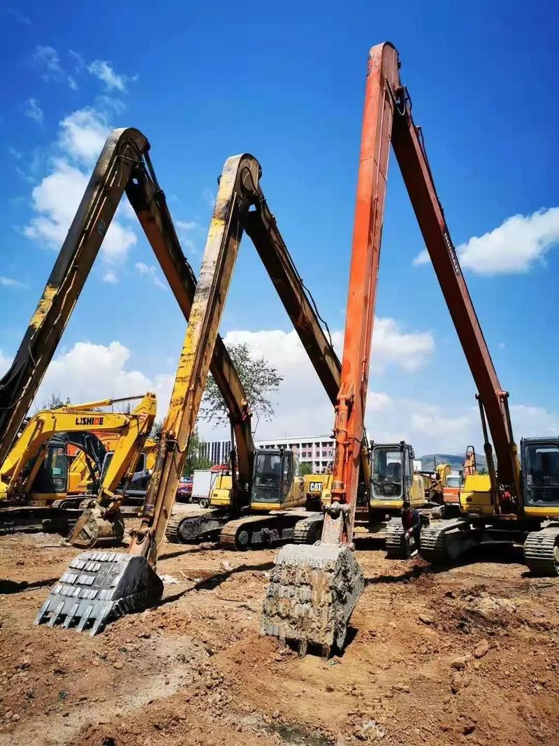 誠信鑄就信賴，竇豆工程機(jī)械租賃，您的專業(yè)設(shè)備伙伴